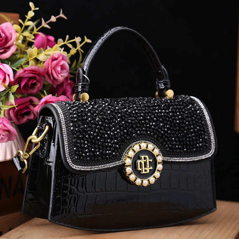 Fashion Diamonds Women Handbags 2023 Red Genuine Leather Lady Shoulder Messenger Bag Crocodile Pattern Portable Shell Tote Bags