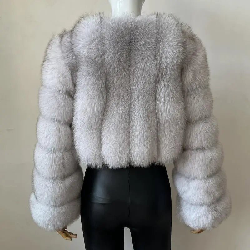 2023 New Short Style Real Fox Fur Coat Winter Woman Natural Warm Fashion Luxury - MAGUSTA BEAUTY