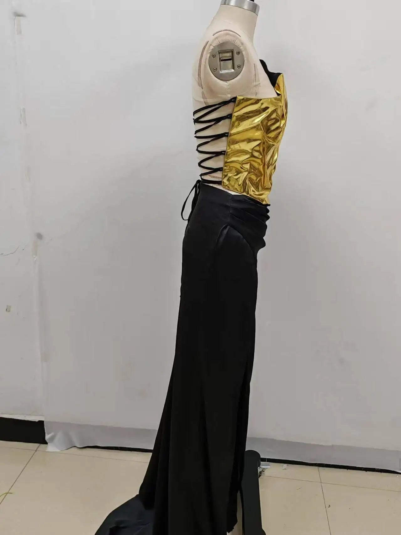 2024 New Arrival Women Gold Color Sexy Laced - up Tops 2 Pieces Bodycon Floor - Length Dress Celebrate Evening Party Prom Dress - MAGUSTA BEAUTY