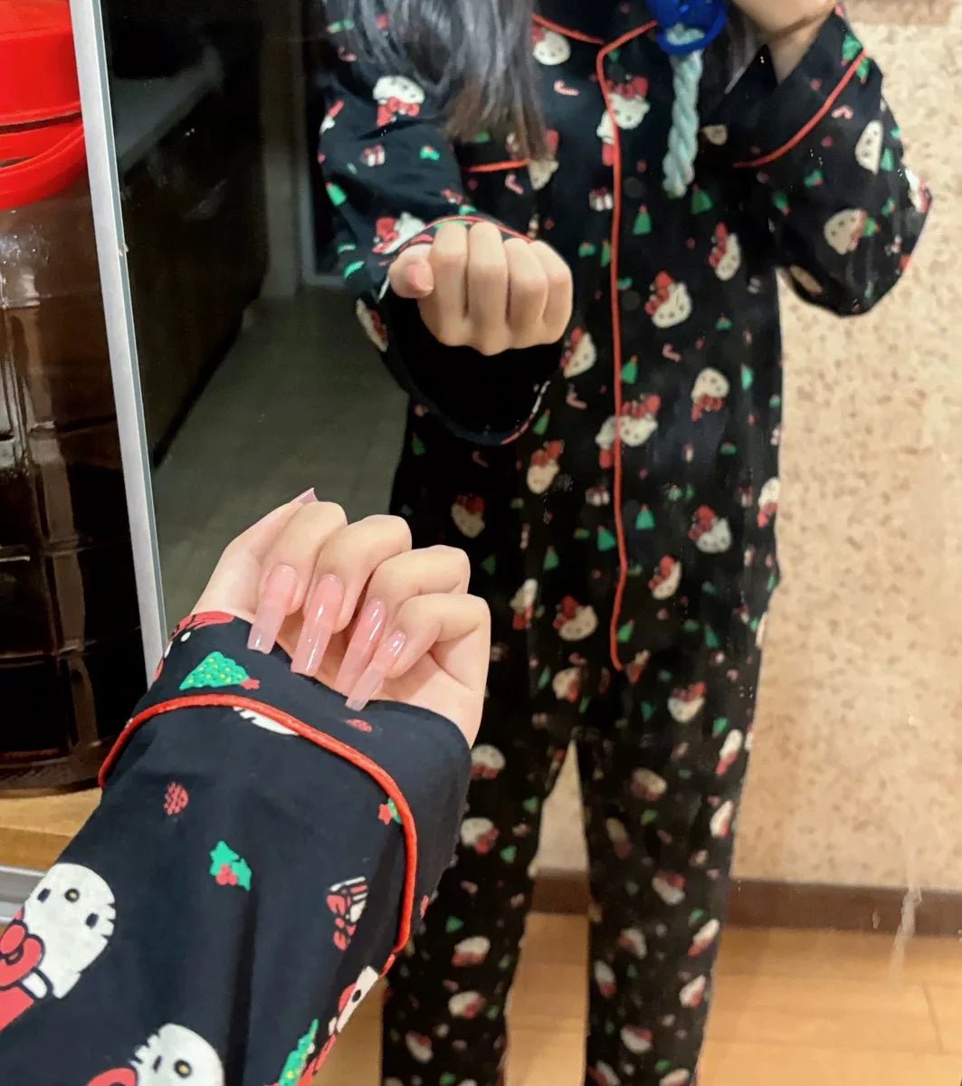 2Pcs/Set Christmas Hello Kitty Pajama Set Anime Cute Woman's Home Wear Cartoon Casual Pajamas Couple Sleep Clothing Loungewear - MAGUSTA BEAUTY