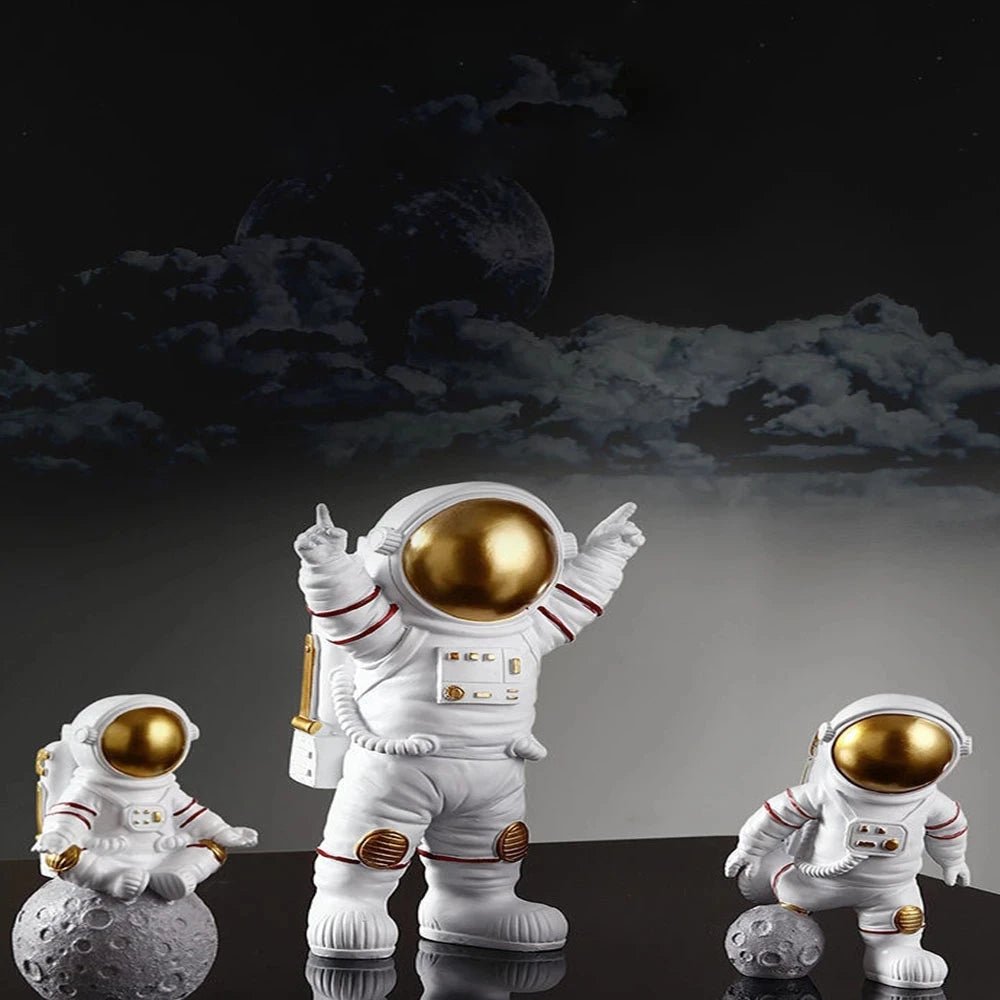 4 pcs Astronaut Figure Statue Figurine Spaceman Sculpture Educational Toy Desktop Home Decoration Astronaut Model For Kids Gift - MAGUSTA BEAUTY