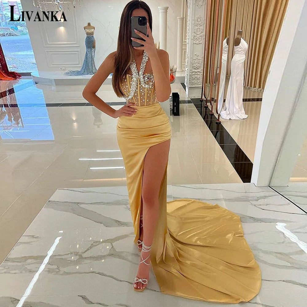 LIVANKA  Fashionable Sheath Homecoming Dresses For Women Pearls Pleat Ruched Satin Vestidos De Festa Customized Plus Size