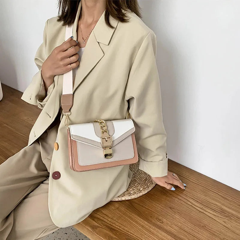 Fashion Women Chain Crossbody Bag Leisure Splice Small Square Shoulder Bag Luxury Design Messenger Bag Travel Purse and Handbag
