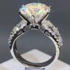 Huitan New Trendy Wedding Jewelry Women Rings Brilliant Cubic Zirconia Crystal Engagement Anniversary Ring for Female Drop Ship