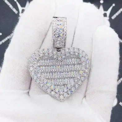 Auf Lager Iced Out Bling Damen Schmuck 5A Weißer Zirkonia Herzanhänger Halskette Mit Tennis Box Chain