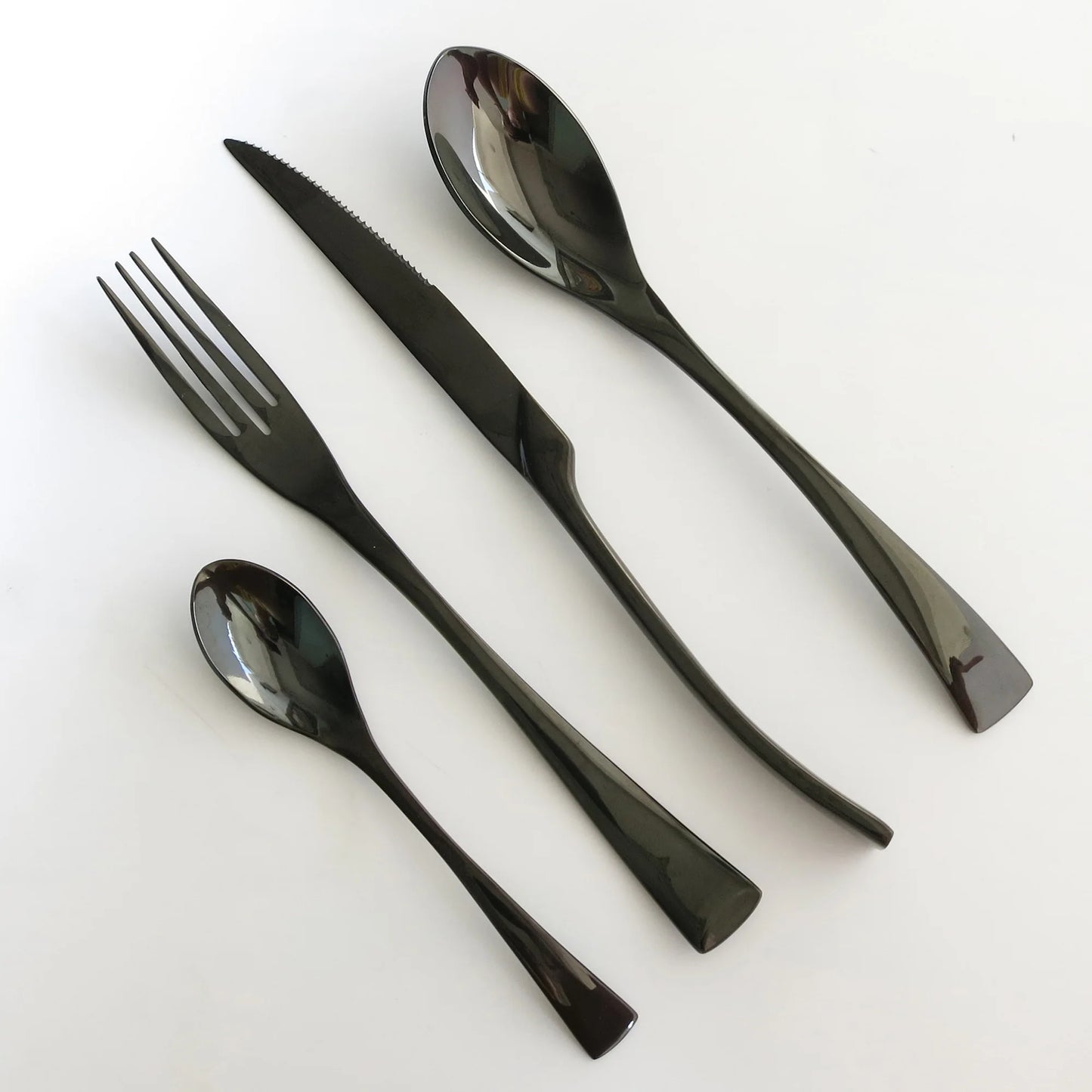 24-teiliges Edelstahl-Besteckset, Esslöffel Gabel Messer Besteckset Tafelbesteckset für 4 oder 6 Personen