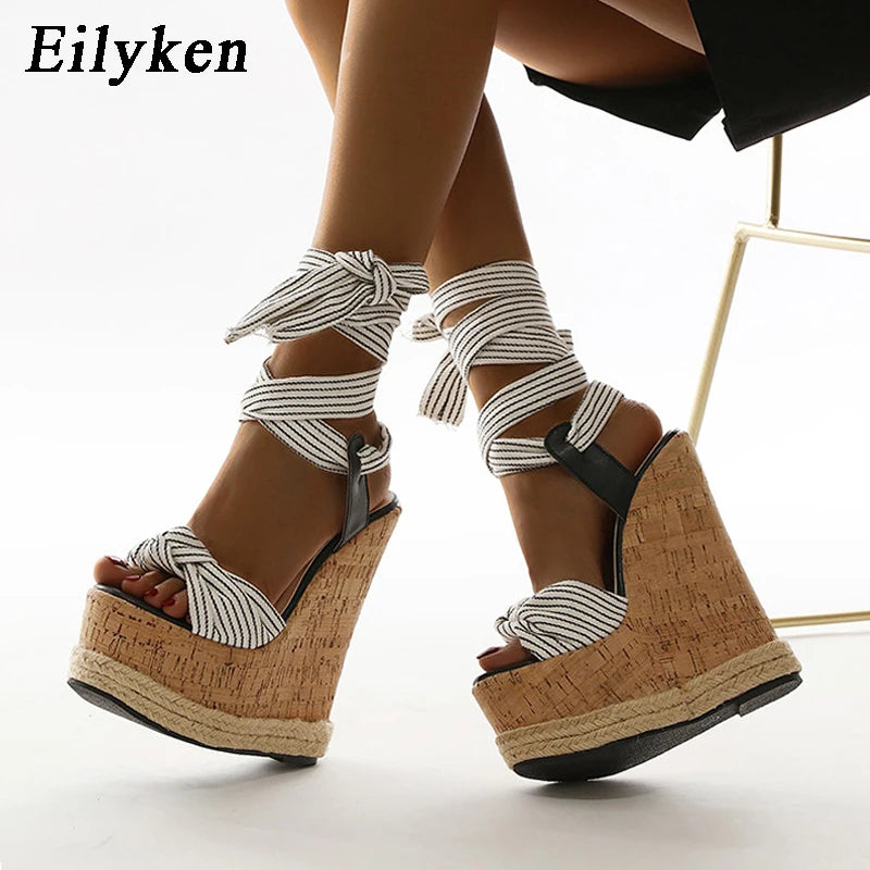 Eilyken Sommer Einfarbige Weiße Plateau Keilsandalen Damen Mode High Heels Knöchelriemen Offene Zehen Schuhe