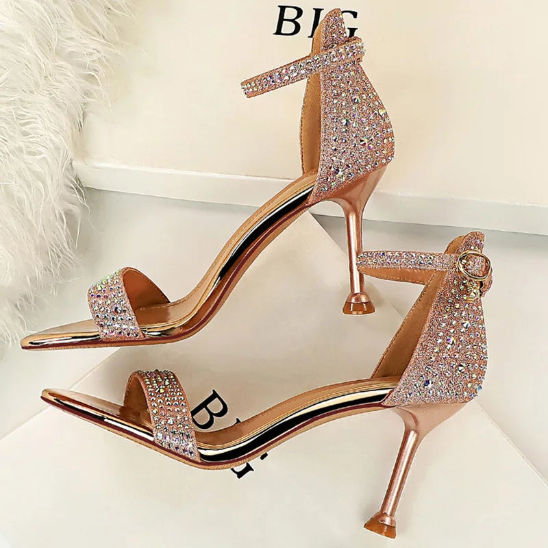Damen Sommer Sandalen 8.5cm High Heels Strass Kristall Mittelhohe Absätze Knöchelriemchen Sandalen Damen Hochzeit Event Party Goldene Schuhe