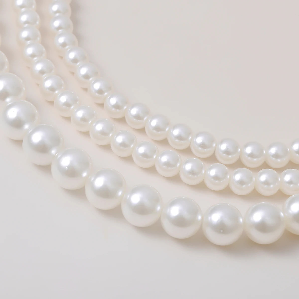 Multi-Layer White Imitation Pearl Necklace Bead  Chain Punk Ladies Wedding Short Clavicle Necklac Girl Charm Banquet Jewelry