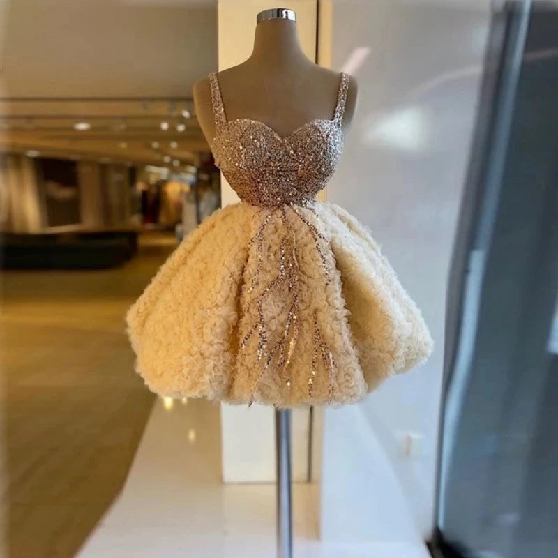 Champagne Cocktail Dresses A-line Spaghetti Straps Short Mini Sequins Elegant Party Homecoming Dresses Customized