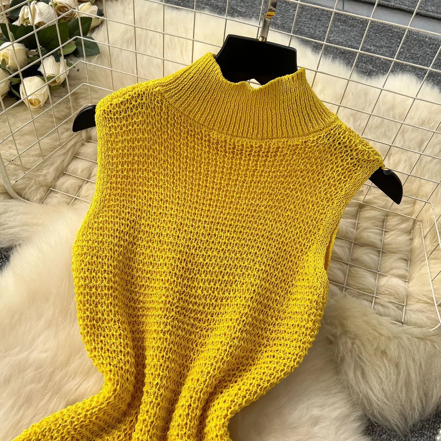 Joskaa 2025 Summer Women Elegant Round Neck Sleeveless Tassels Hem Bodycon Mini Knitted Dress Holiday Beach Party Clubwear