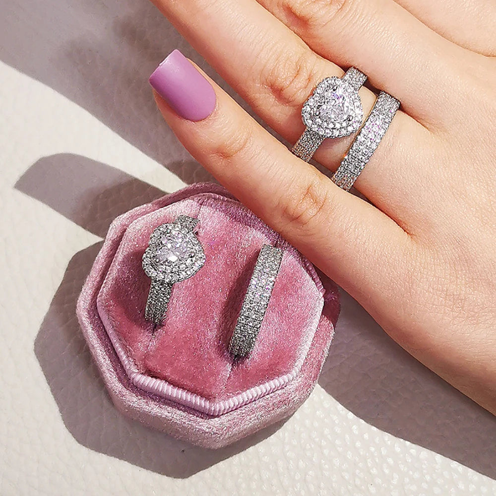2023 New Luxury Silver Color Luxury Big Wedding Rings Set for Bridal Women Engagement Finger Party Gift Designer Jewelry R4428