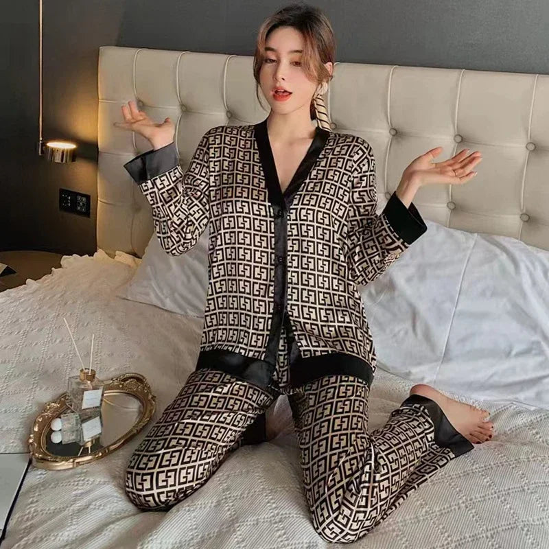 Frühling Herbst Neuer Satin-Seidenpyjama für Damen Mode Langarm Lange Hose Hochwertig Elegant Bequem Revers Loungewear