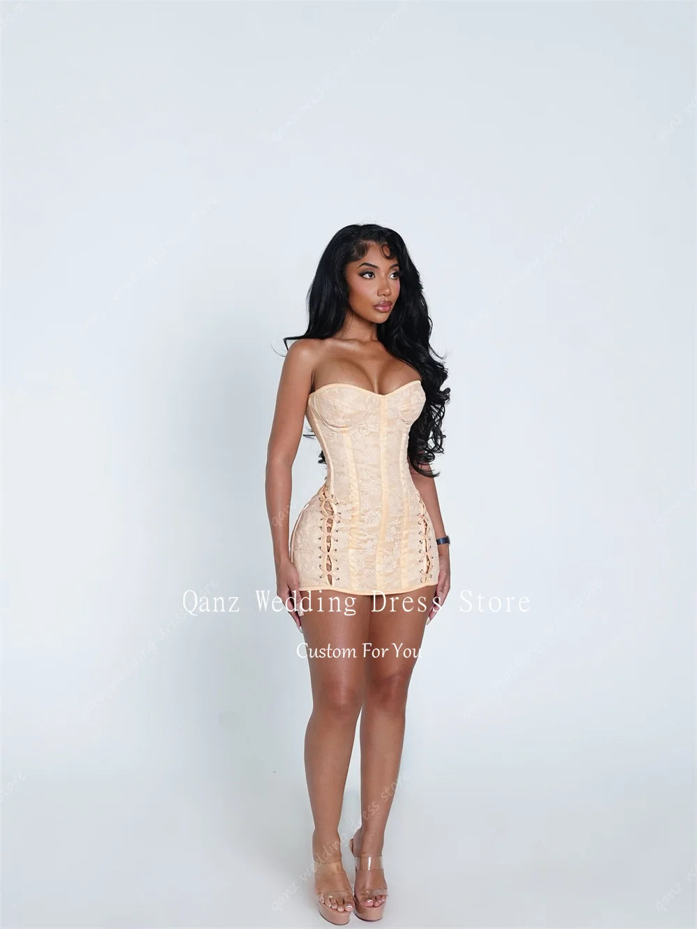 Qanz Sexy Mini Prom Dress Chic Lace Appliques Backless Dresses For Birthday Luxury Woemn Above Knee Vestidos De Festa Customized