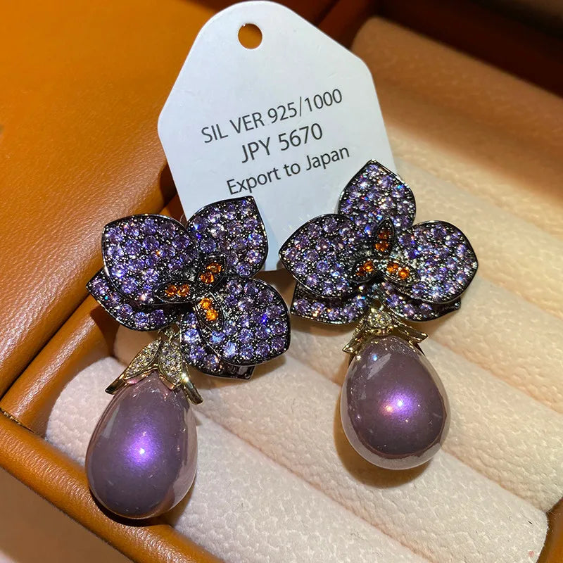 Fashion temperament Luxury elegance Black flower zircon pearl earrings