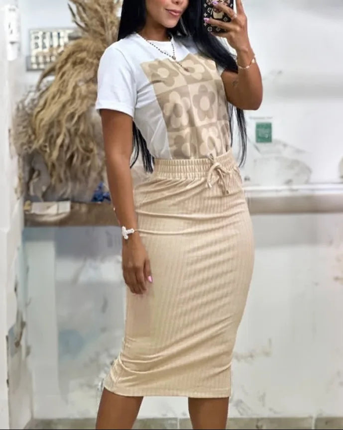 Lässiges Kurzarm-T-Shirt-Kleid-Set Büro-Dame Frühling Sommer Elegante bedruckte Oberteile Uni-Rock Zweiteiliges Set Damen-Outfit 2024
