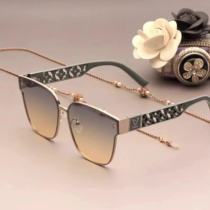 2024 neue Top-Luxus-Mode-Sonnenbrillen für Damen im trendigen Street Style, hochwertige Anti-Ultraviolett-Sonnenbrillen (DS-8829)