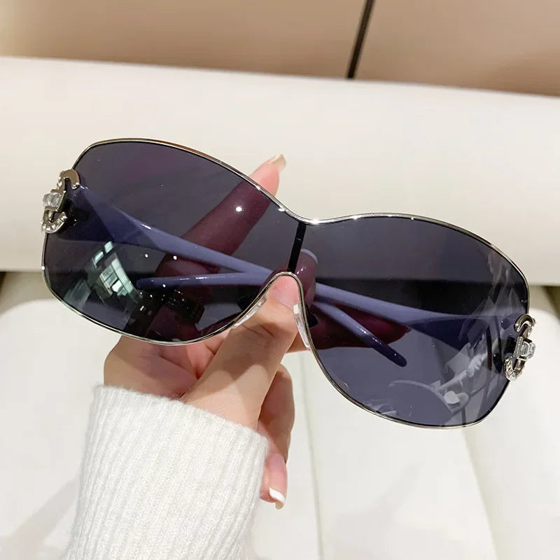 Neue Mode Y2K Sonnenbrille Damen Integrierte Surround Sonnenbrille Retro Designer Damen Brillen UV400 Oculos De Sol