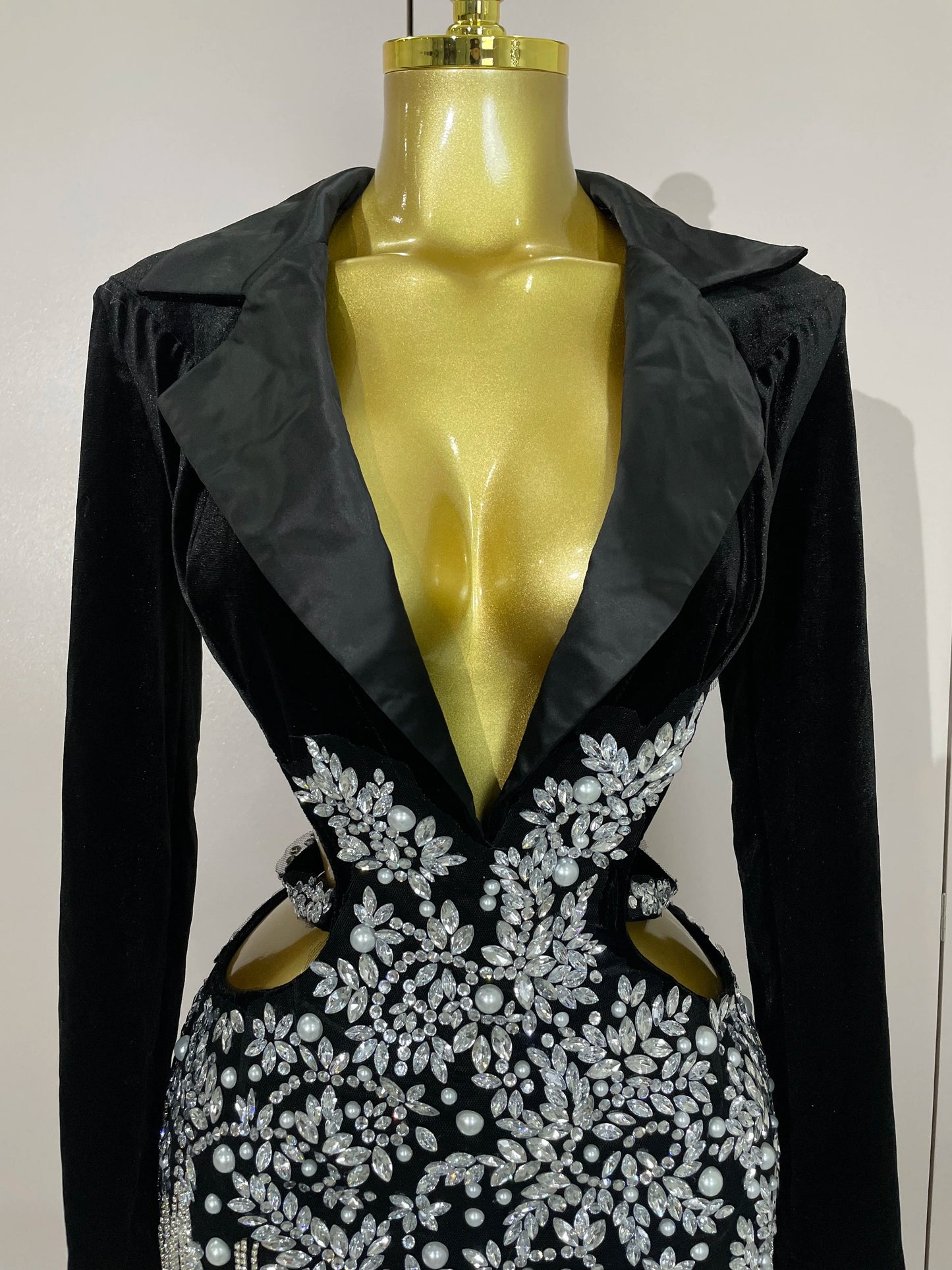 Stock Luxury Diamonds Tassel Sexy Hollow Out Black Mini Dress Woman Evening Celebrate Birthday Party Stage PhotoShoot Costume