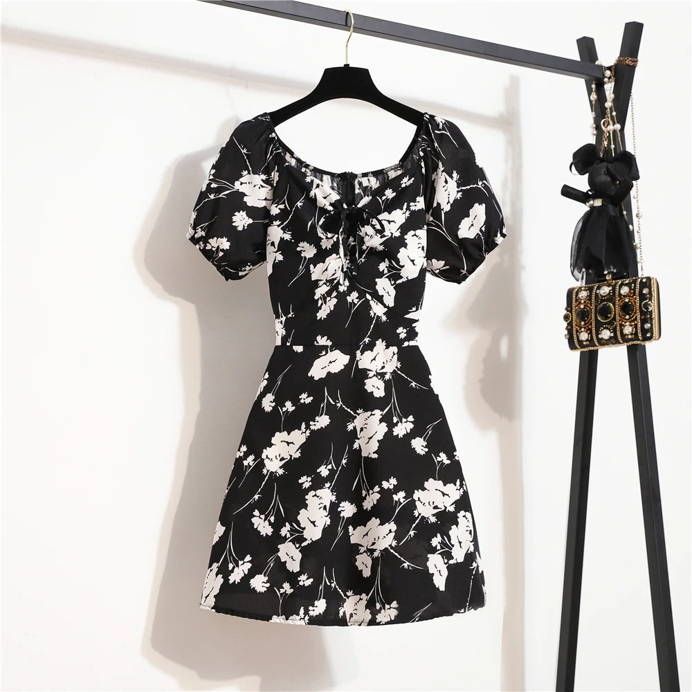 Damen Minikleider Sommer Mode Damenkleider Bedruckte Chiffonkleider mit Blumenmuster, gerafft, plissiert, kurze Puffärmel, Freizeitkleid