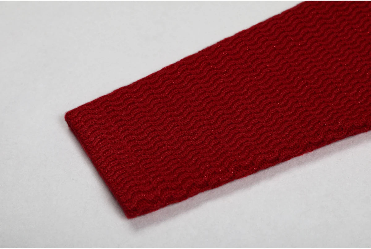 High Quality New Fashionable Elastic Knitted V-neck Luxurious Exquisite Nail Bead Piece Cardigan Slim Fit Short Skirt Women Set
