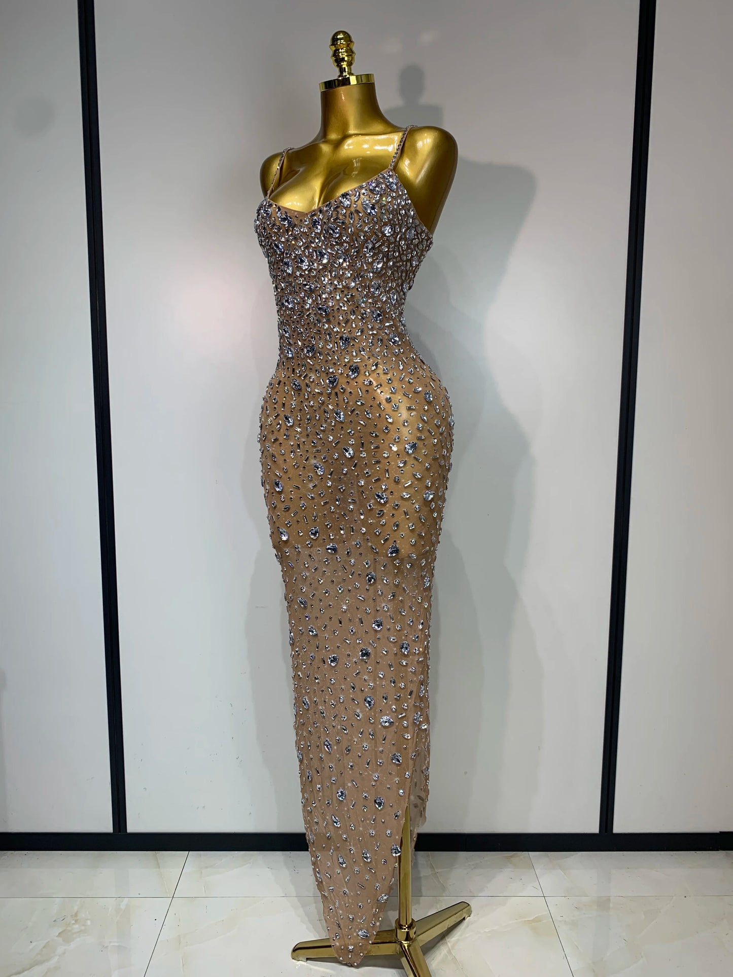 Luxury Rhinestones Sexy Mesh See Through Bodycon Dress Women Birthday Evening Cocktail party Gown Red Carpet Club Stage Outfit