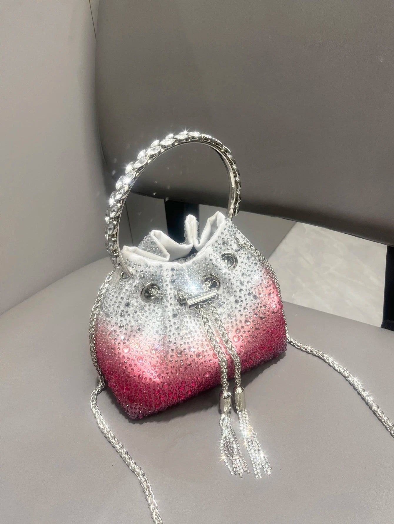 Handle Rhinestones Evening clutch Bag Purses and handbag luxury Designer shoulder bag Shiny Crystal Clutch purse bucket bag