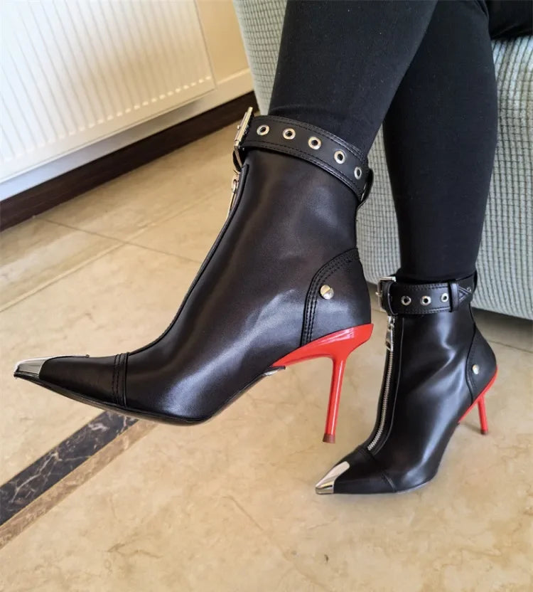 Gürtelschnalle Reißverschluss vorne Modenschau Stiefeletten Damen Herbst Winter Neu Spitz Metallverzierung Rote High Heels Ankle Boots