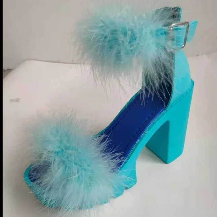 Neue Damen-Sommersandalen, grobabsätzige Pelzgummi-Sandalen, Plateau-Absätze, Mary Janes Schuhe, High Heels, Lederschuhe