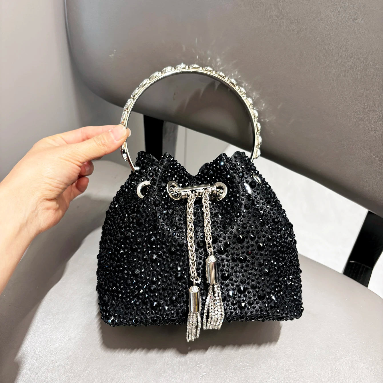 Handhabung Strasssteine Abend-Clutch-Tasche Geldbörsen und Handtasche Luxus Designer Umhängetasche Glänzende Kristall-Clutch-Geldbörse Eimer-Tasche