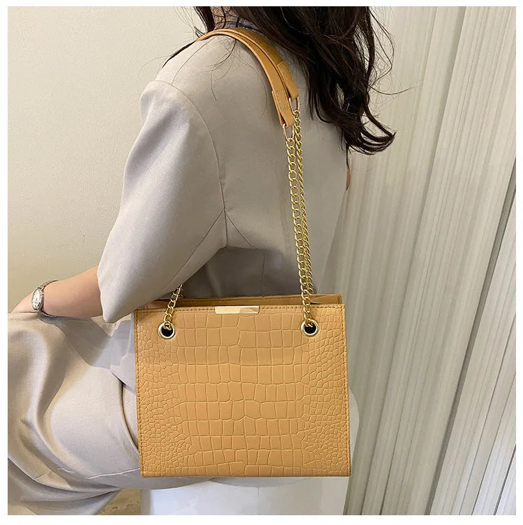 Fashion Luxury Crossbody Bags for Women 2023 New Trendy Designer Shoulder Bag Leisure Chain Solid Color Messenger Bag Handbags