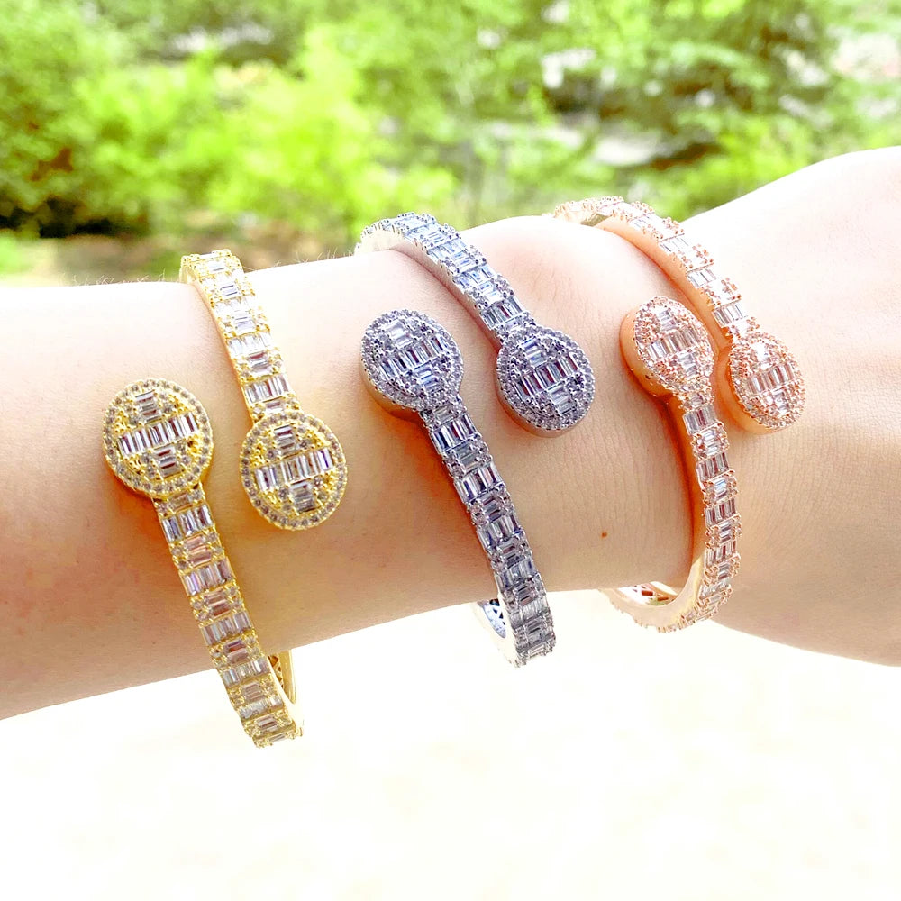 New Iced Out Bling Butterfly Heart Bracelet Silver Color CZ  Zircon Oval Charm Opened Bangle For Men Women Hiphop Luxury Jewelry
