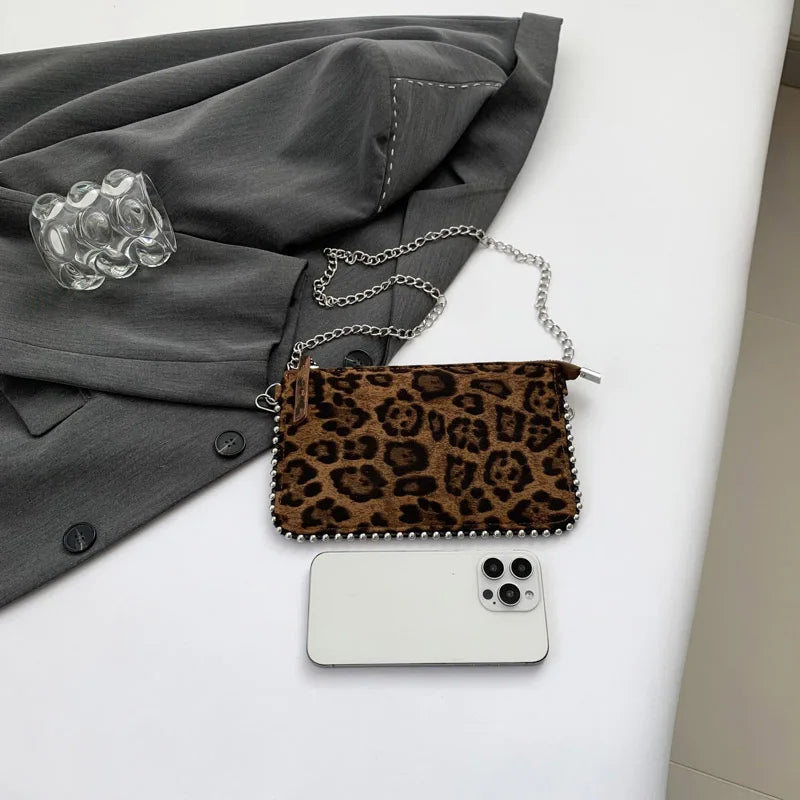 Einfarbige Design-Umhängetaschen für Damen, Mode-Ketten-Handytaschen, Mode-Schulter-Kuriertasche, Sac A Main weiblich
