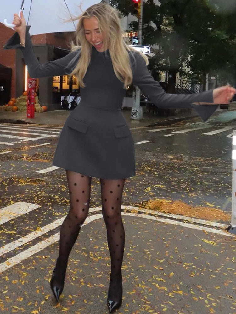 Dulzura Langarm Reißverschluss Bodycon Minikleid mit Taschen Einfarbig Elegantes Outfit Büro Streetwear Damen Herbst Winter Kleidung