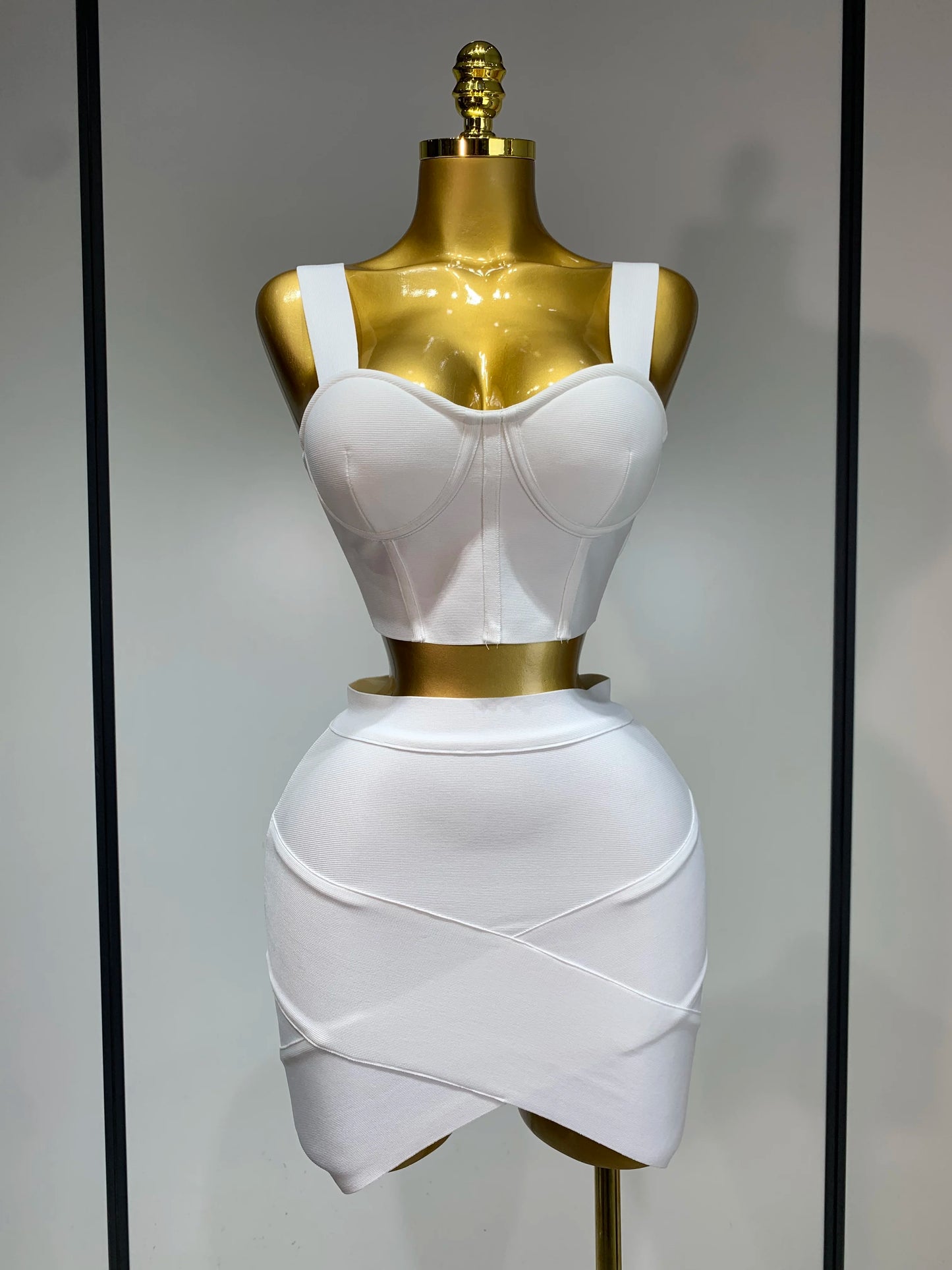 Damen sexy Top kurzer Rock Bodycon Bandage Zweiteiler Sets Weiß Schwarz 2025 Abendparty Luxus Geburtstag Outfit Nachtclub Anzüge