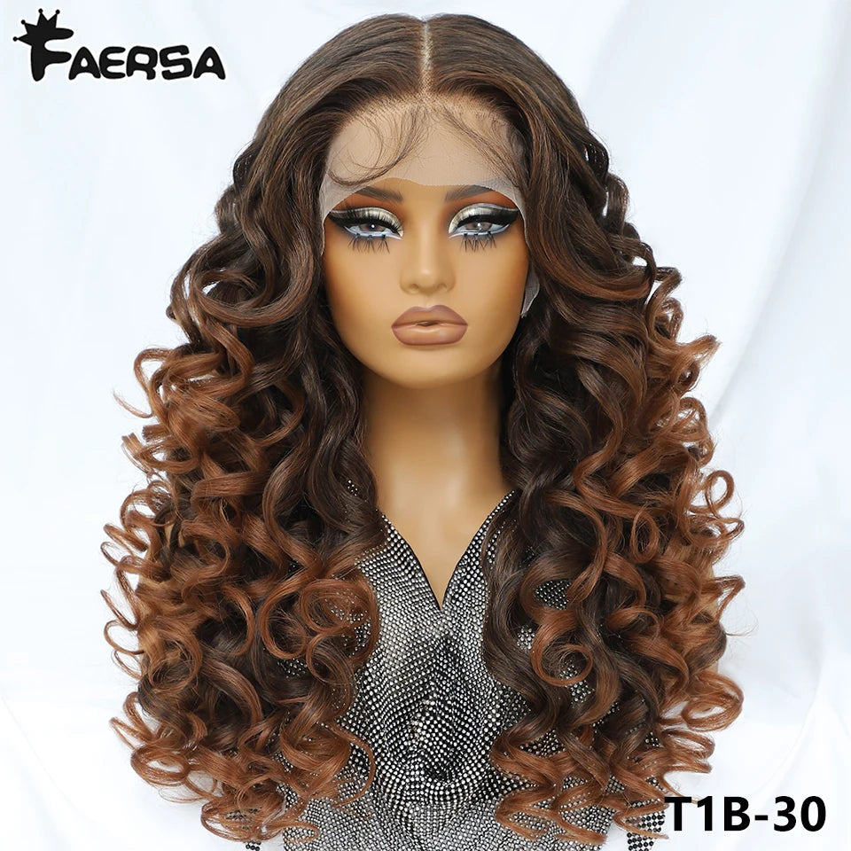 Latisha 13X6 HD Synthetische Spitzenfrontperücke lockig vorgezupfte Lace-Frontal-Perücke mit Pony für Damen, Highlights mit Babyhaar, 24 Zoll