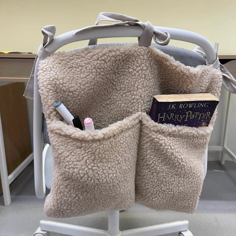 Neuer dicker Plüsch Babybett Hängetasche Tragbare Doppeltaschen Neugeborenen-Bett Spielzeug Organizer Tasche Bettkopfteil Aufbewahrungstasche