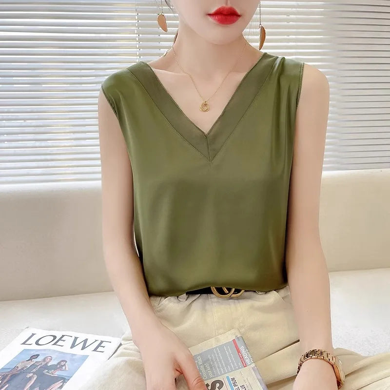 Silk halter V-neck sleeveless bodice Satin vest lace with beautiful back summer jacket with suit top