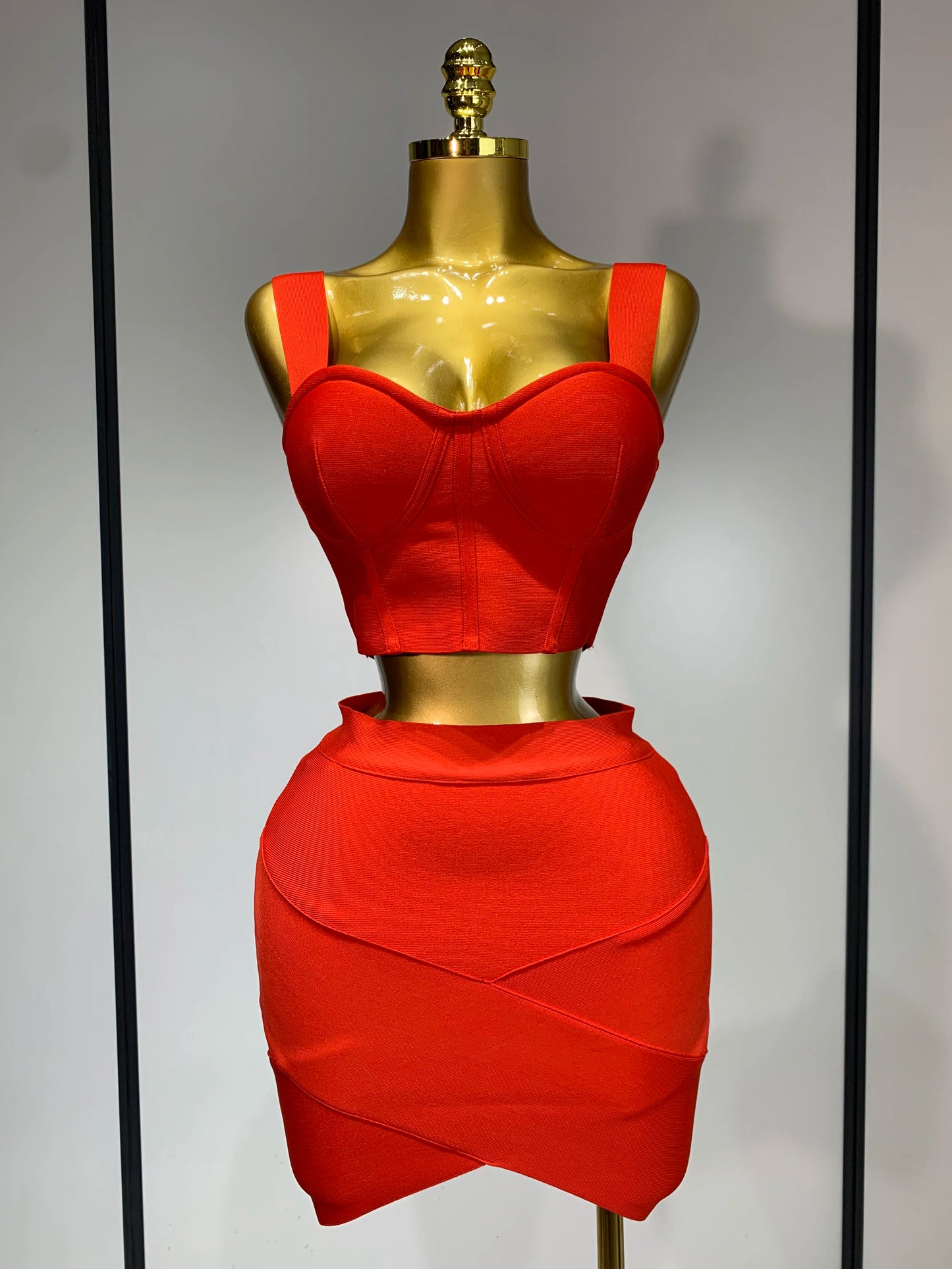 Damen sexy Top kurzer Rock Bodycon Bandage Zweiteiler Sets Weiß Schwarz 2025 Abendparty Luxus Geburtstag Outfit Nachtclub Anzüge