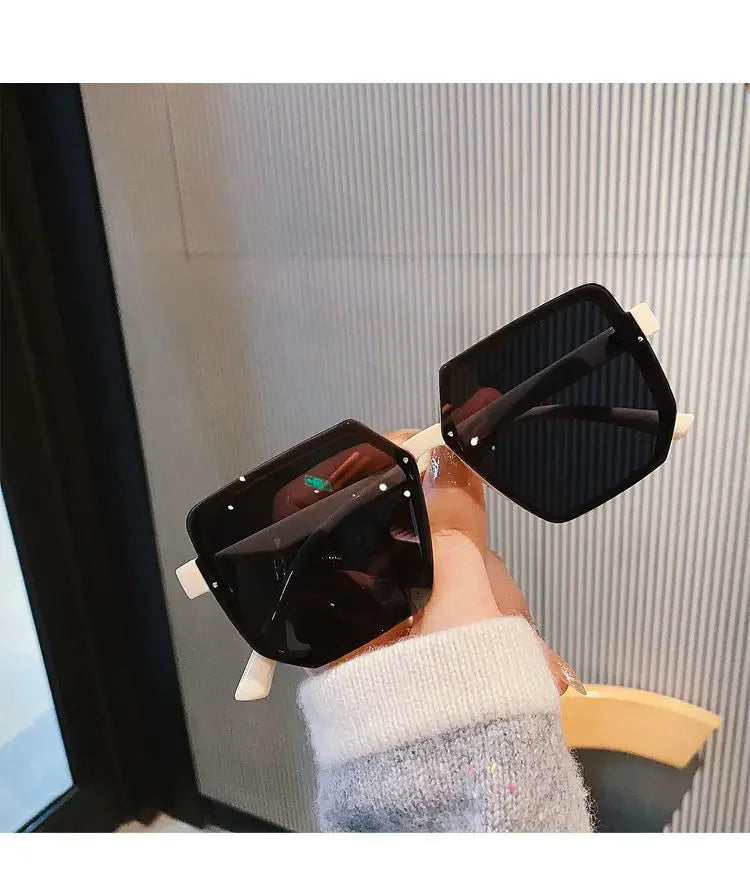 Damen Polygon Sonnenbrille Damen Klassisch Vintage Kleine Fassung Neue Sonnenbrille Outdoor Autofahren Modebrille UV400 Oculos De Sol