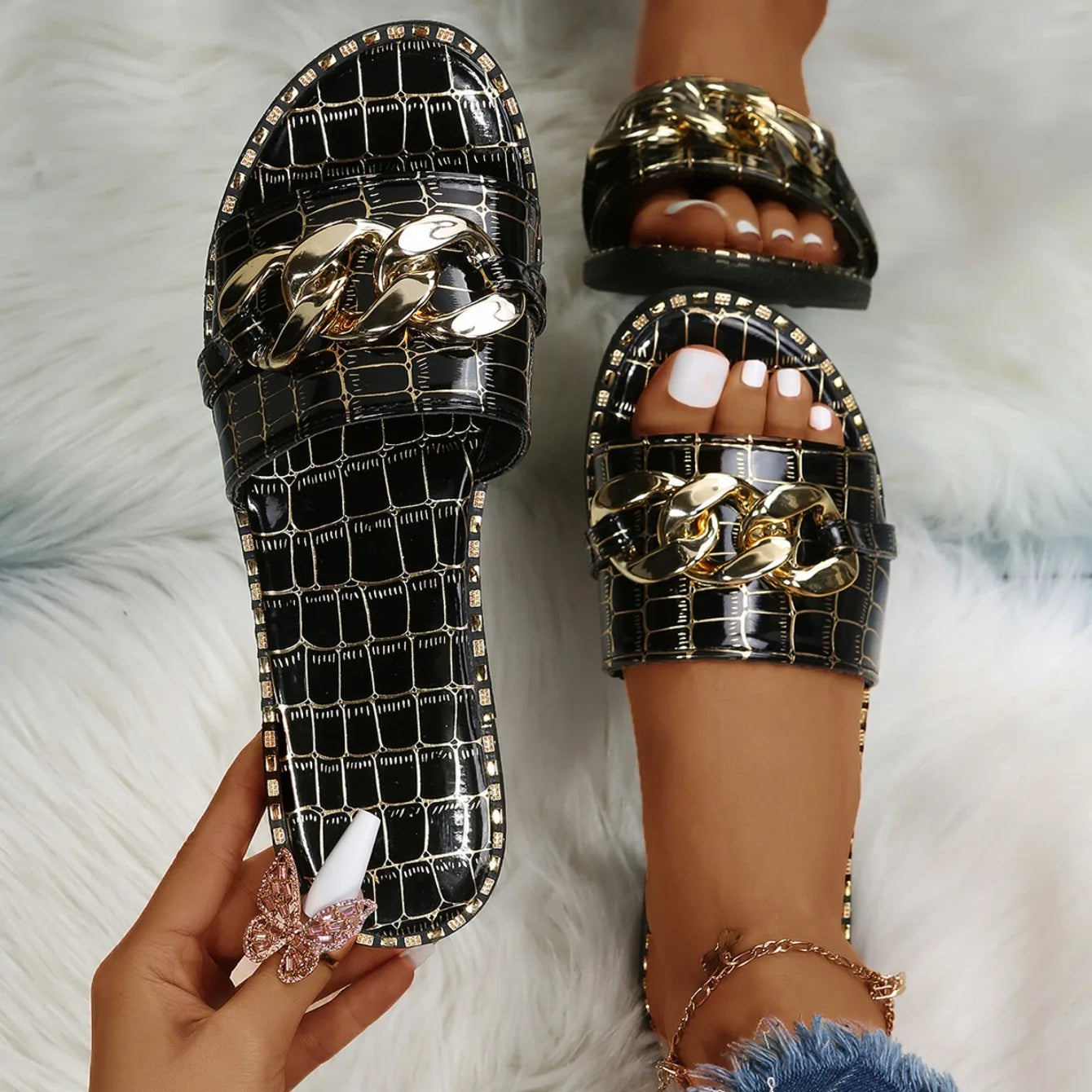 Women Slippers Fashion Sexy Chain Lock Solid Color Plus Size Sandals New Style Roman Style Flat Slippers Outdoor Slides Women