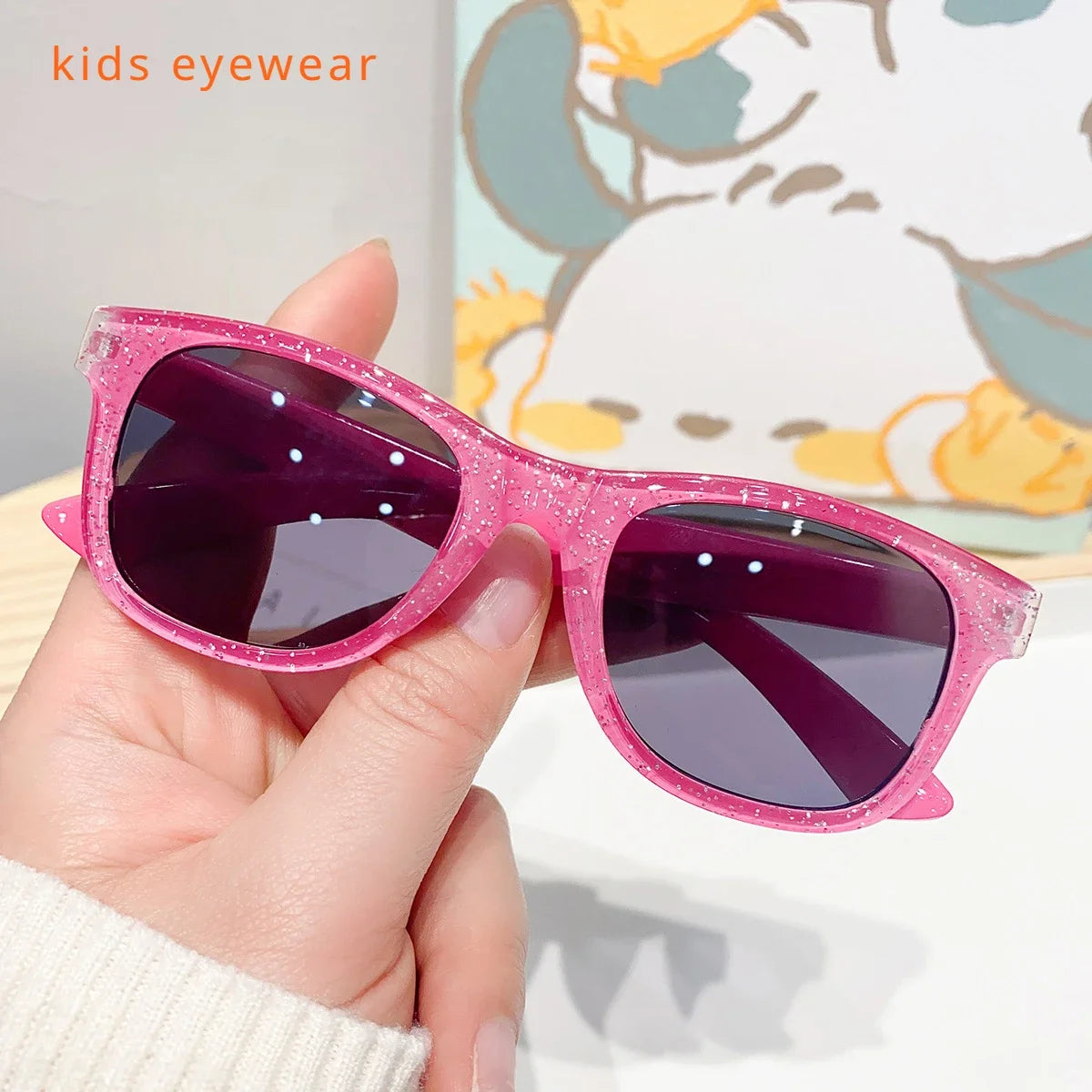 2024 Neue trendige coole bunte glänzende quadratische Sonnenbrille für Kinder Mädchen Trendige modische süße Sonnenbrille Kinderbrille