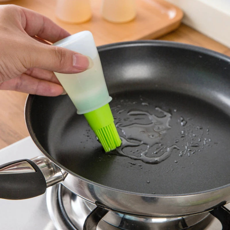 Kitchen Gadgets Barbecue Oil Brush Silicone BBQ Honey Oil Bottle With Brush Convenient Basting Cooking Tools Kitchen Accessories