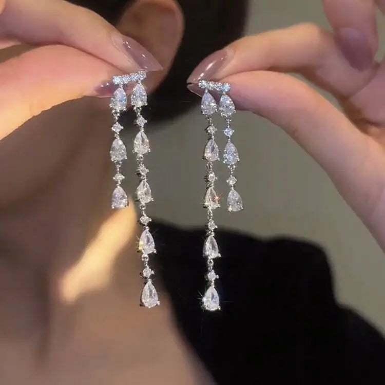 Modische Luxus-Ohrringe mit geometrischen Anhängern für Damen, Hochzeit, Party, Schmuckzubehör, wunderschöne Zirkonia-Braut-Brincos