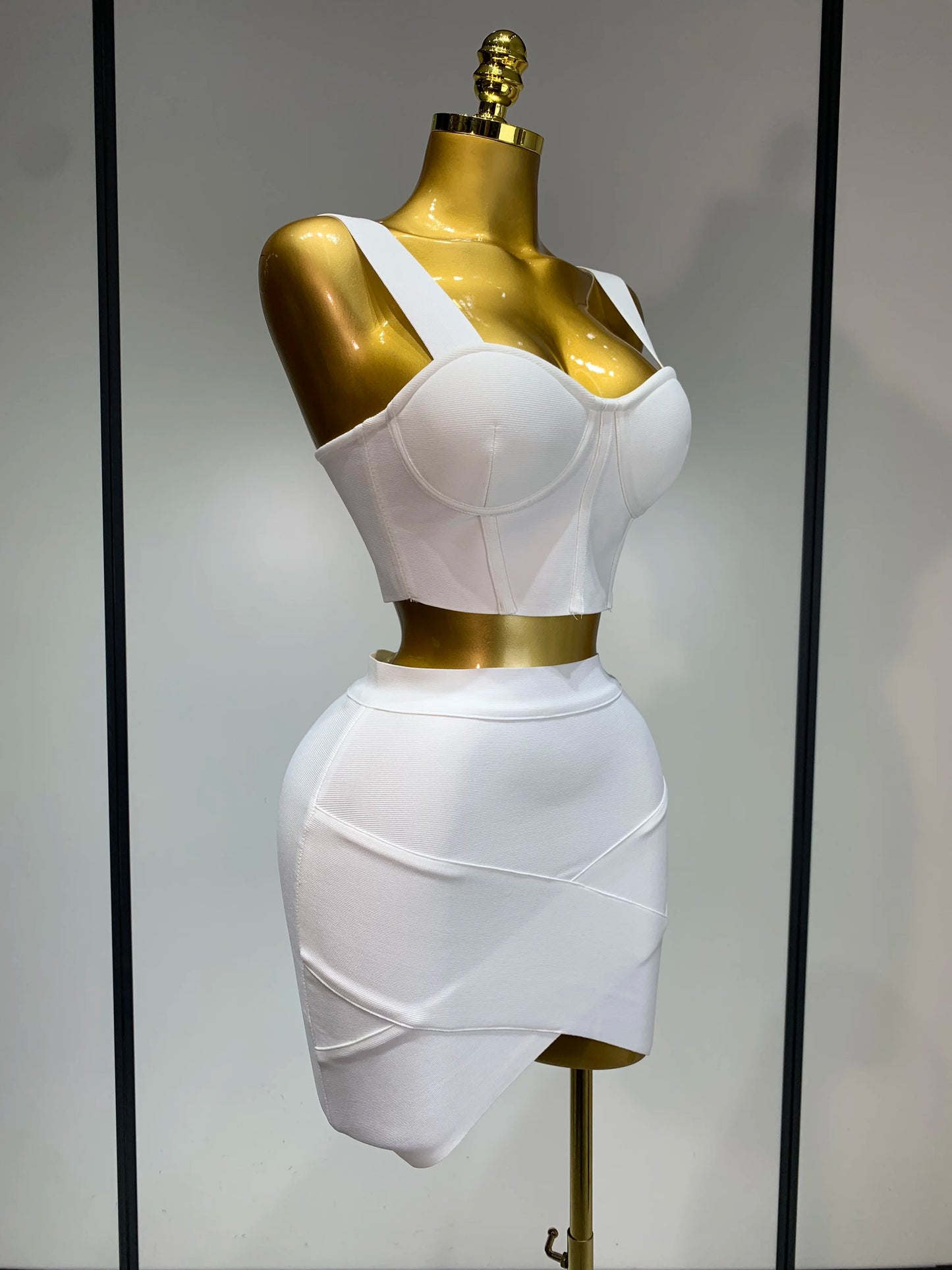 Damen sexy Top kurzer Rock Bodycon Bandage Zweiteiler Sets Weiß Schwarz 2025 Abendparty Luxus Geburtstag Outfit Nachtclub Anzüge