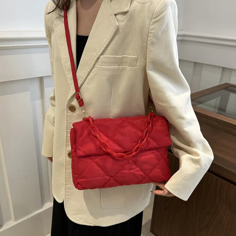 Acryl-Ketten-Umhängetaschen, quadratisch, lässig, Klappe, Damen-Pendeltaschen, gesteppt, All-Match, Winter, große Kapazität für Mädchen zum Einkaufen