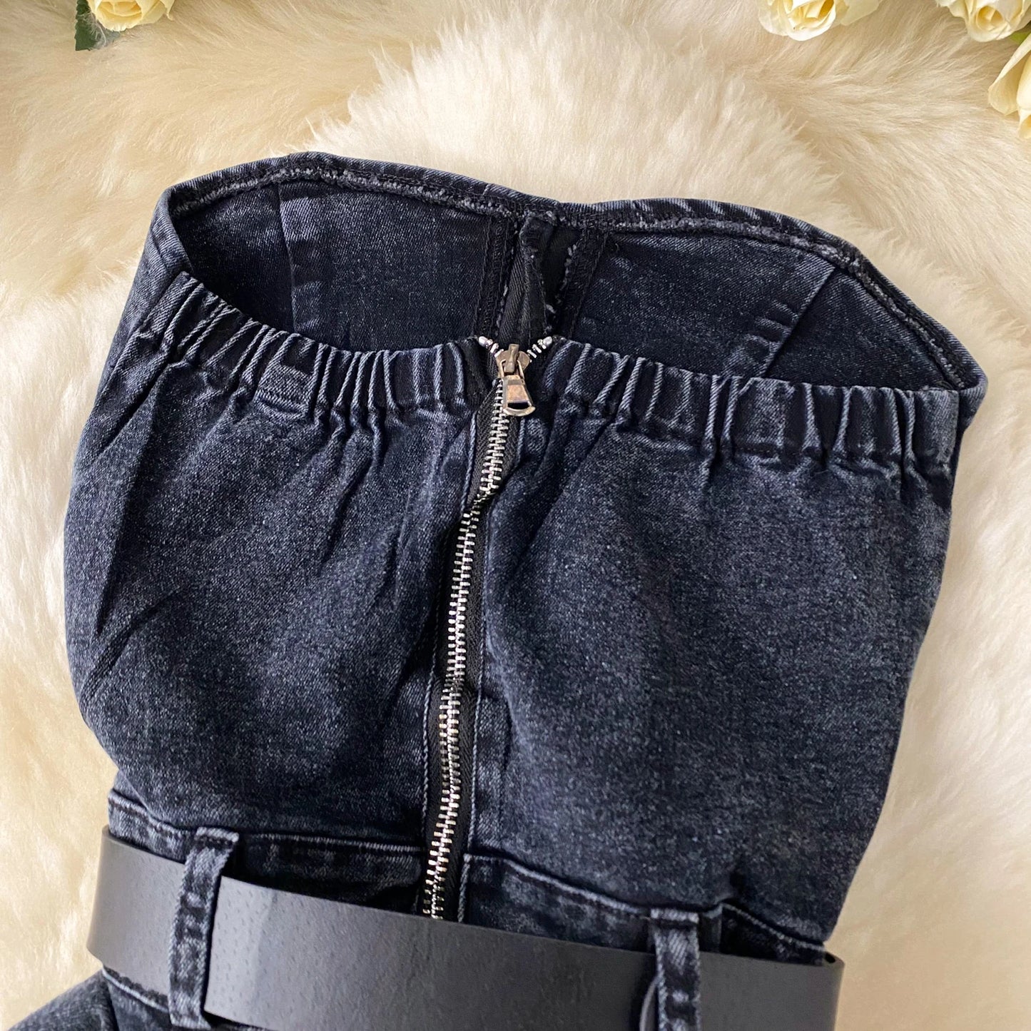 Damen Jeans Jumpsuit Sommer Playsuit Mode Hot Drill Hoher Bund Schmal Ärmellos Trägerlos Gürtel Outfits