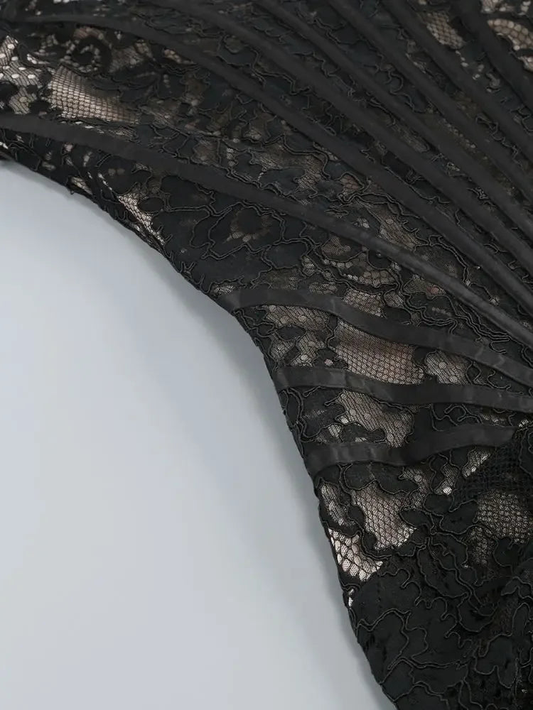 XIAOTANG Elegantes Trägerloses Spitzenkleid für Damen, sexy, modisch, schulterfrei, unregelmäßig gerafft, Bodycon, Nachtclub-Partykleid