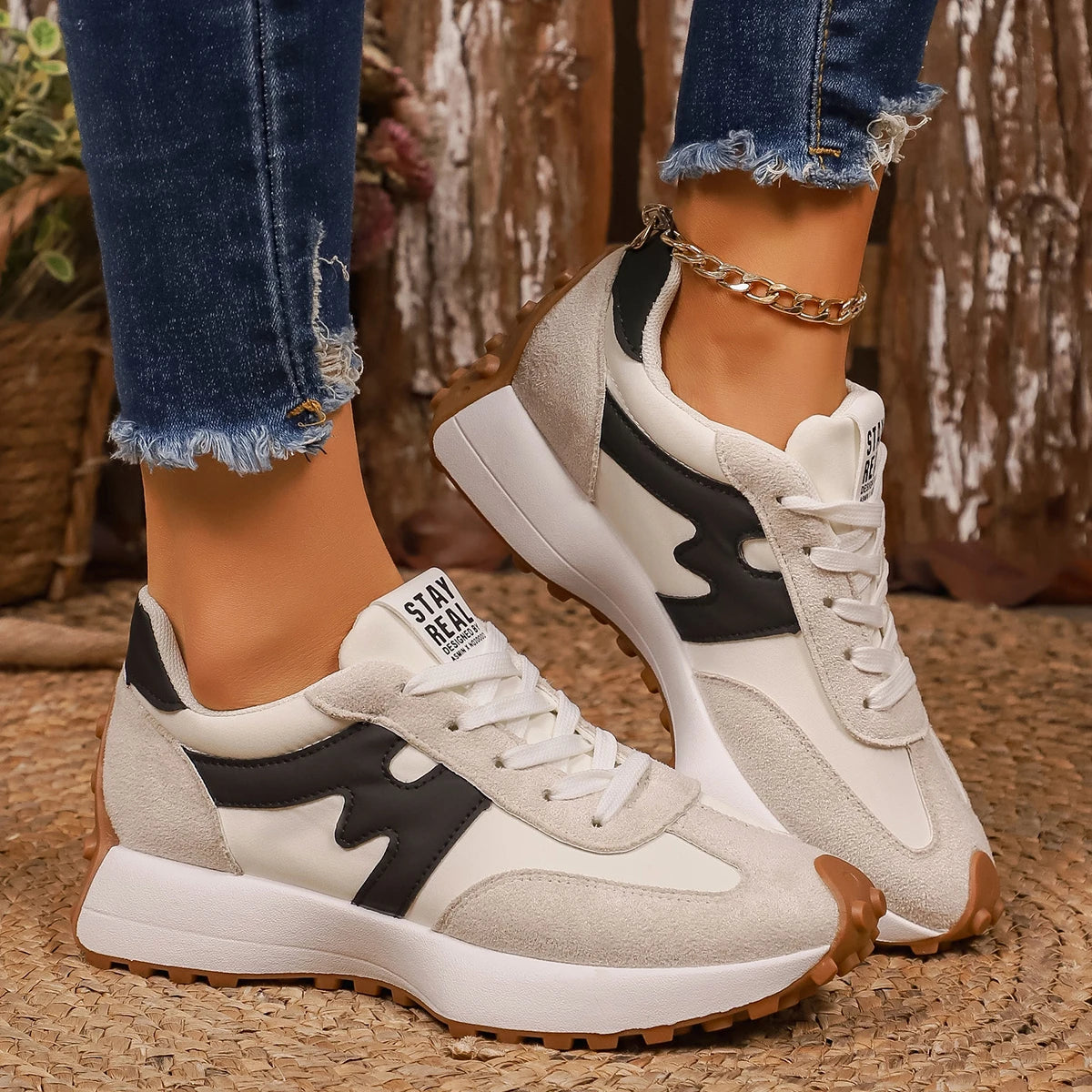Fashionable New Comfortable Casual Women's Shoes Spring and Autumn Hot Selling Round Head Thick Bottom Anti Slip Sports Shoes