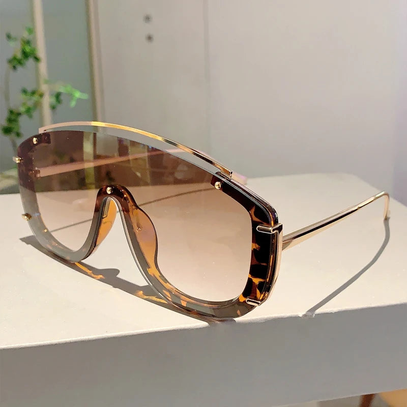 KAMMPT Fashion Leopard Damen-Sonnenbrille, stilvolle getönte Outdoor-Sportbrille, luxuriöses Metalldesign, Oversize Herren-Sonnenbrille